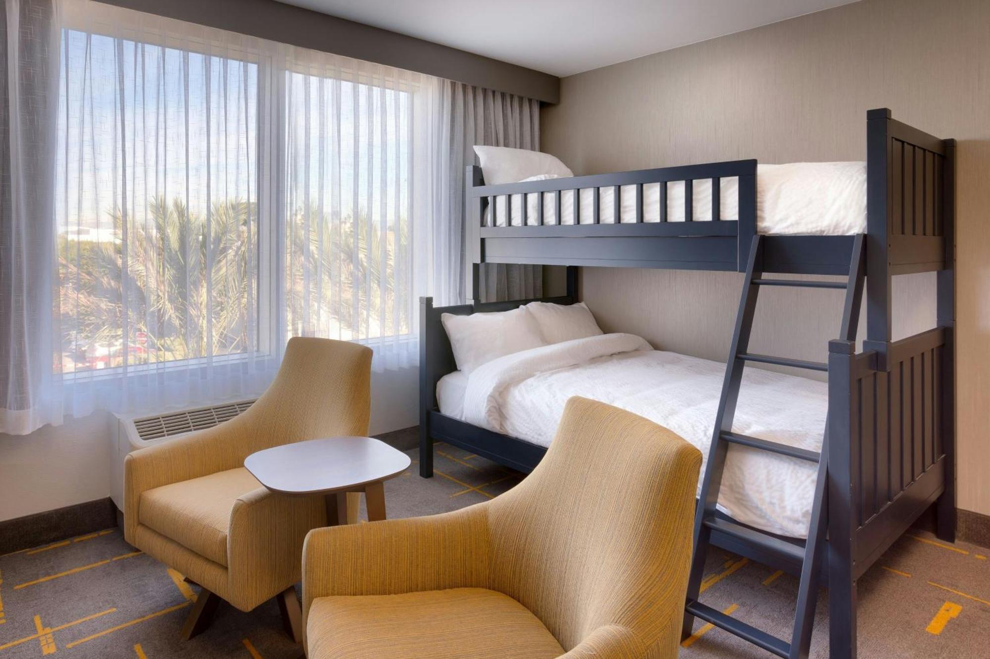 Towneplace Suites By Marriott Los Angeles Lax/Hawthorne Extérieur photo